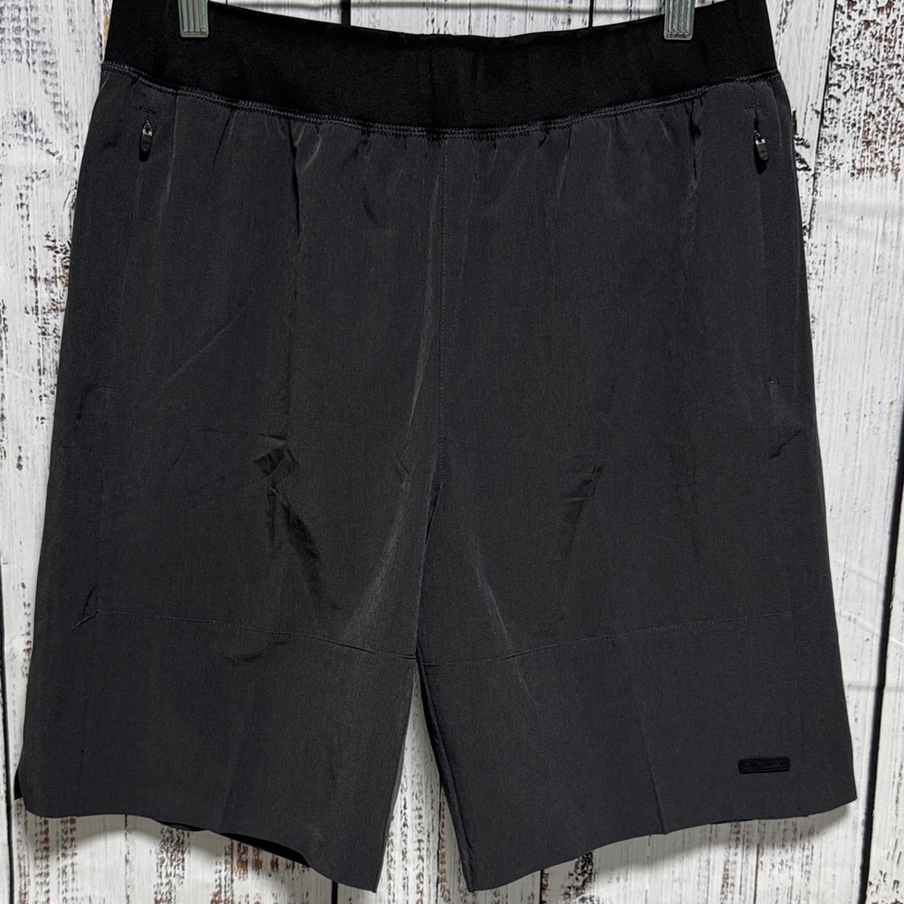 Layer 8 Men's Gray/Black Shorts